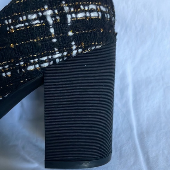 Ankle strap, block heel Pumps - Picture 3 of 8